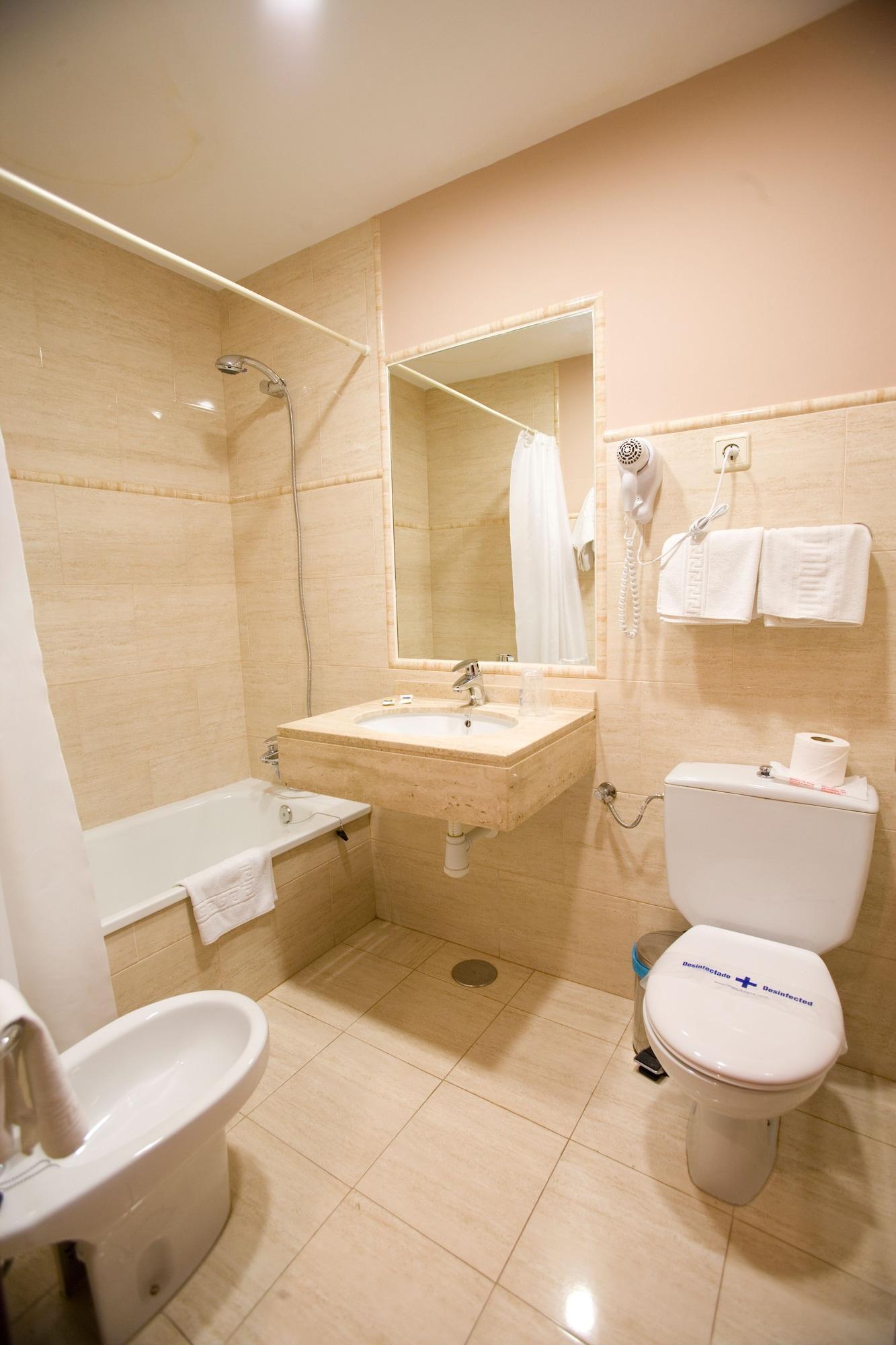 Hotel Noy
