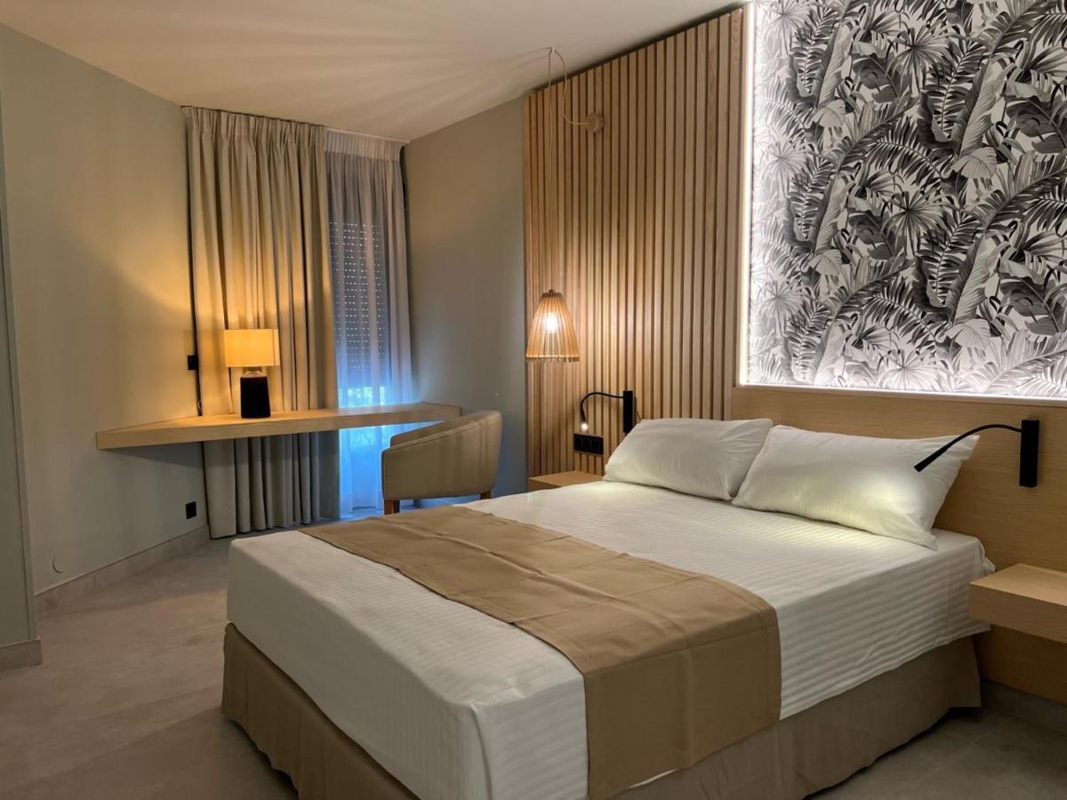 Noy Hotel 3*