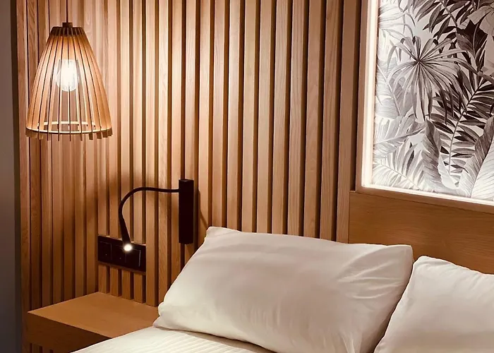 Hotel Noy