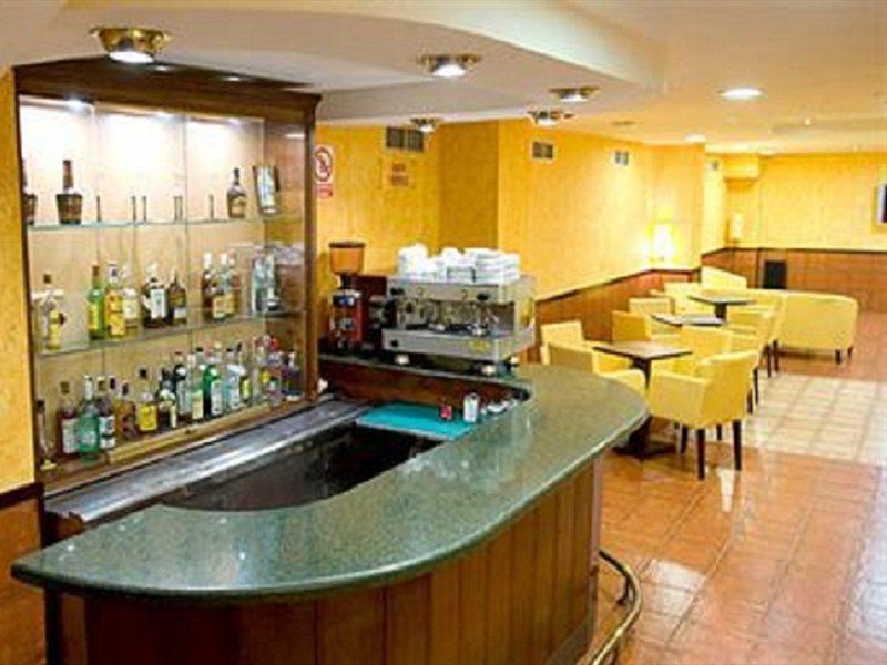 Noy Hotel